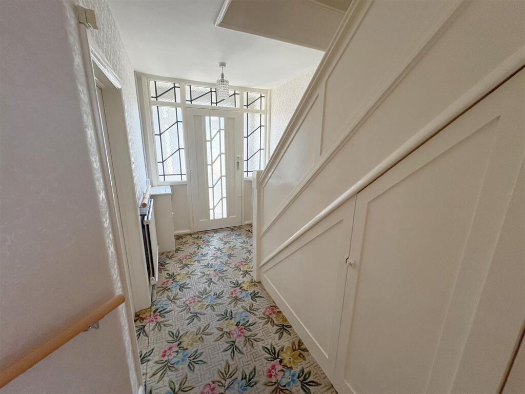 House in Bristol, Knowle Park, Knowle - View 3