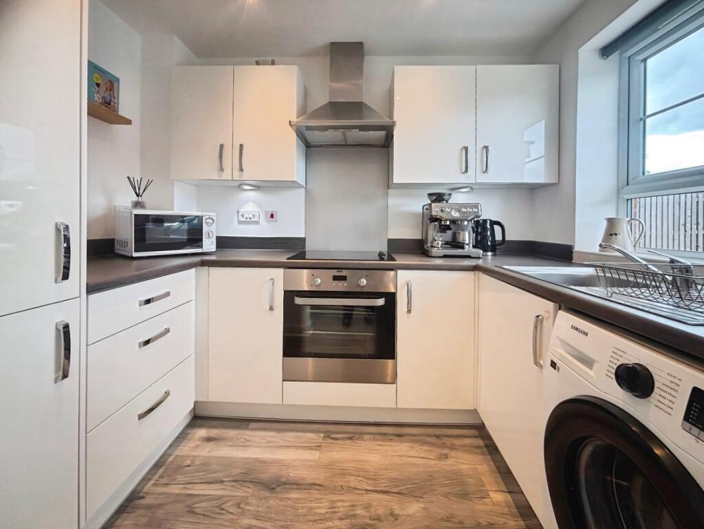 House in South Tyneside, North East - More