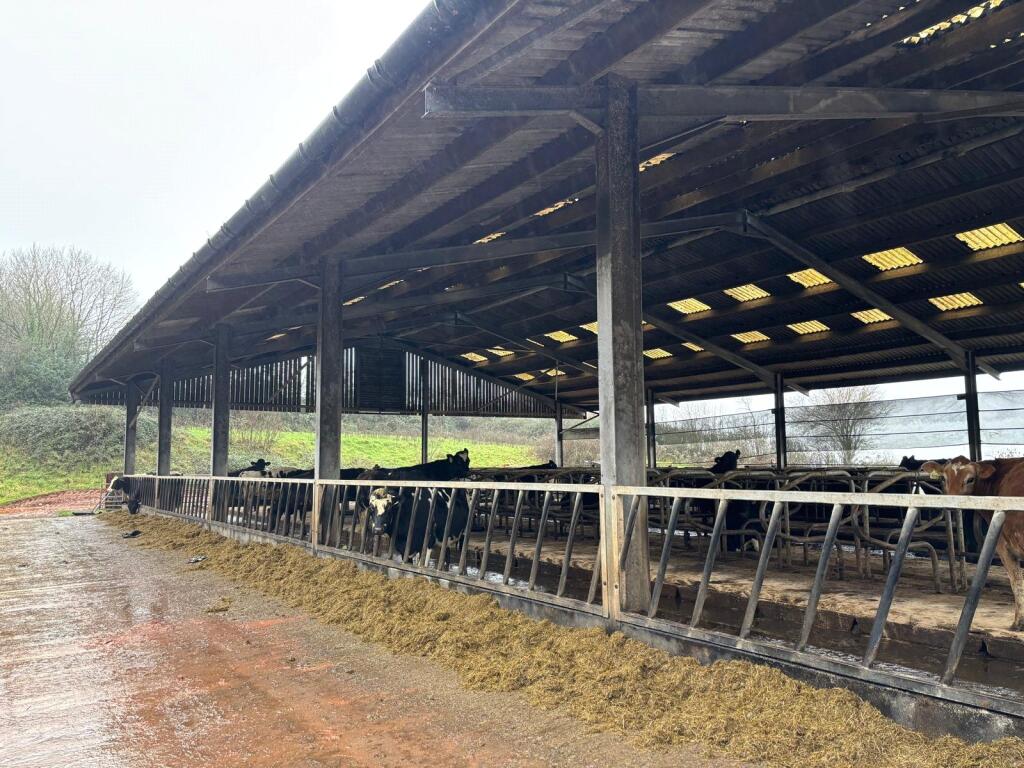 Main image of property: Between Cullompton and Bradninch, Devon, EX5