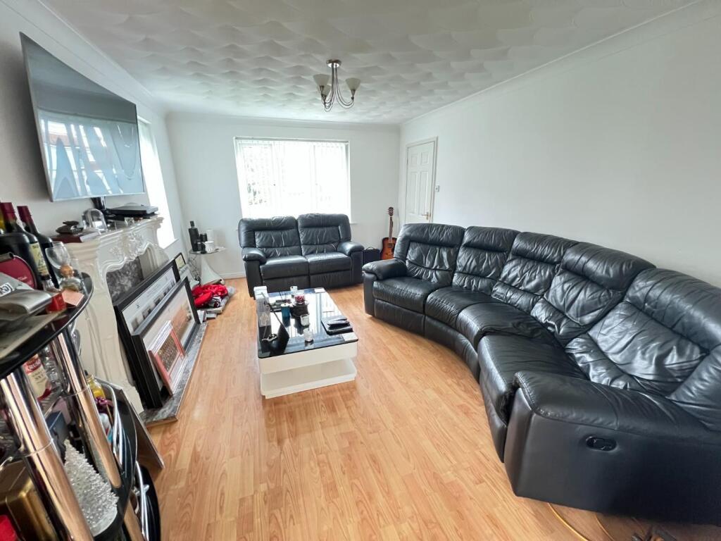 Beechwood Drive, Bishop Auckland photo 2