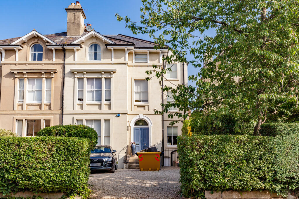 Main image of property: Park Town, Central North Oxford