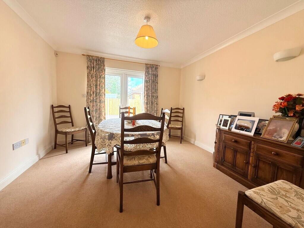House in Fenland, Wimblington - More