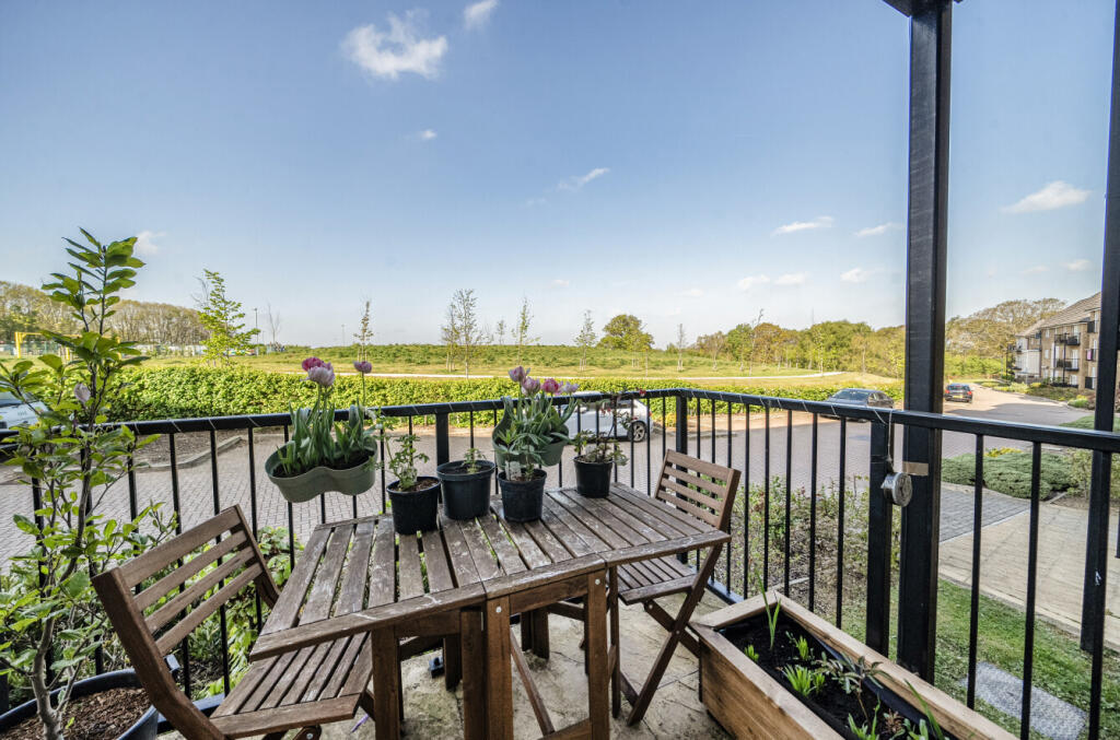 Main image of property: Ellwood Fields, Binfield, Bracknell, Berkshire, RG42