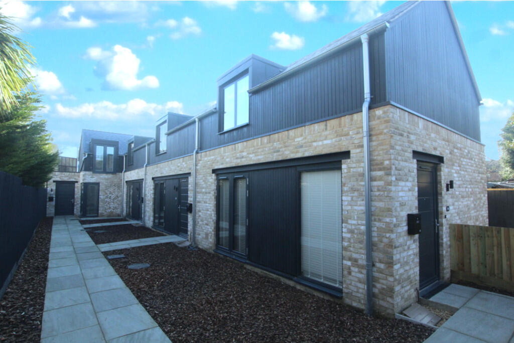 Main image of property: Chesterton Mews High Street, Chesterton, Cambridge