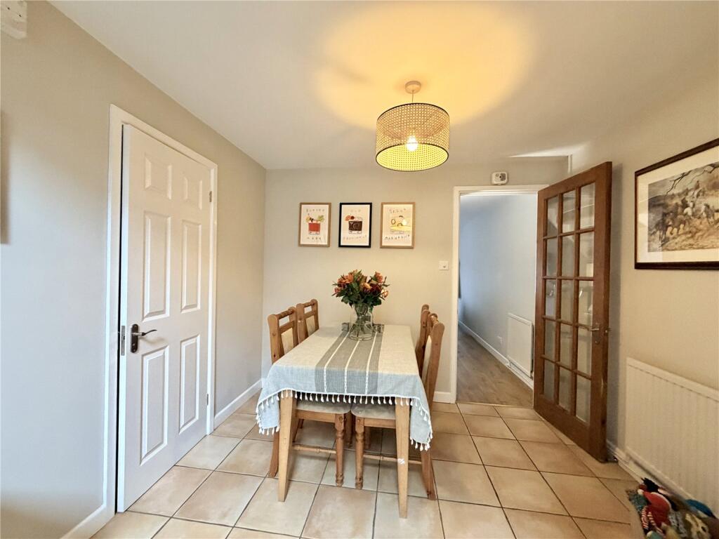 House in Southampton - View 5