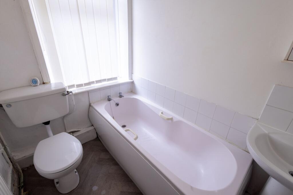 Additional image 13 of Carr Lane, Low Moor