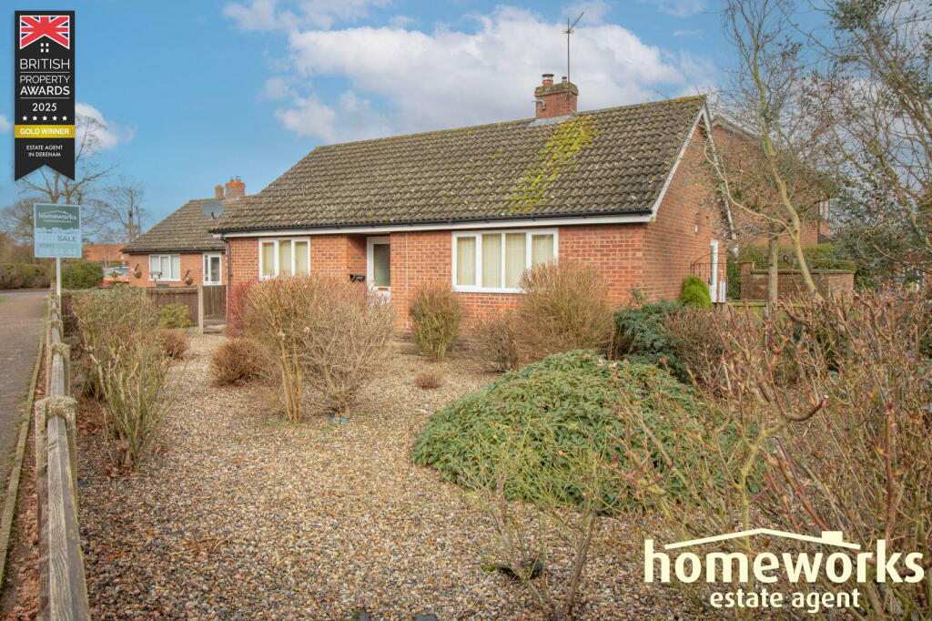 Main image of property: Rayners Way, Mattishall, Dereham, NR20 3NQ