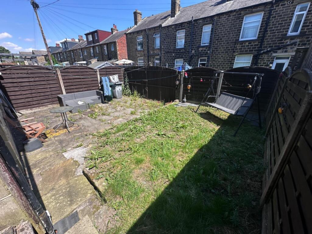 House in Kirklees, West Yorkshire - View 2
