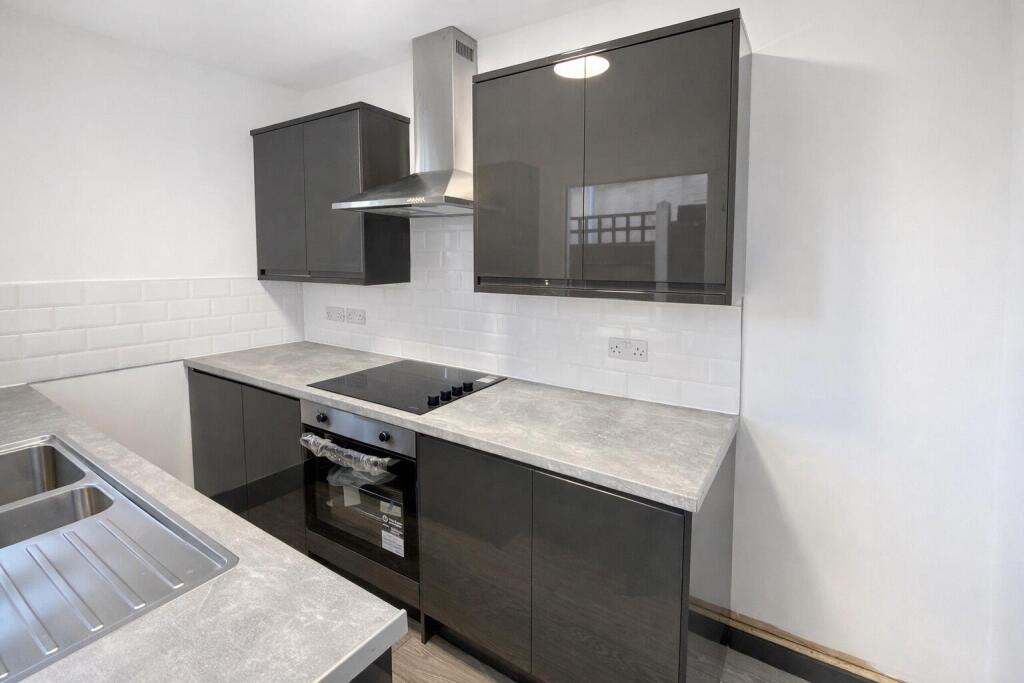 House in Dartford, Swanscombe and Greenhithe - View 4
