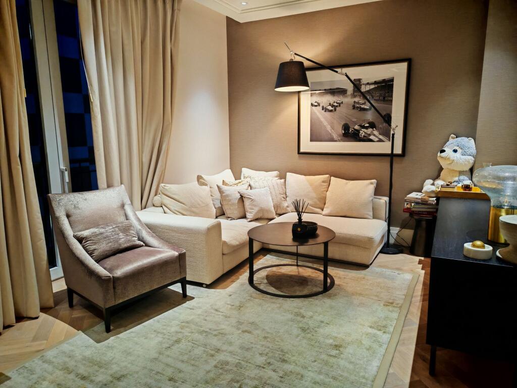 Apartment in London, City of Westminster - View 4