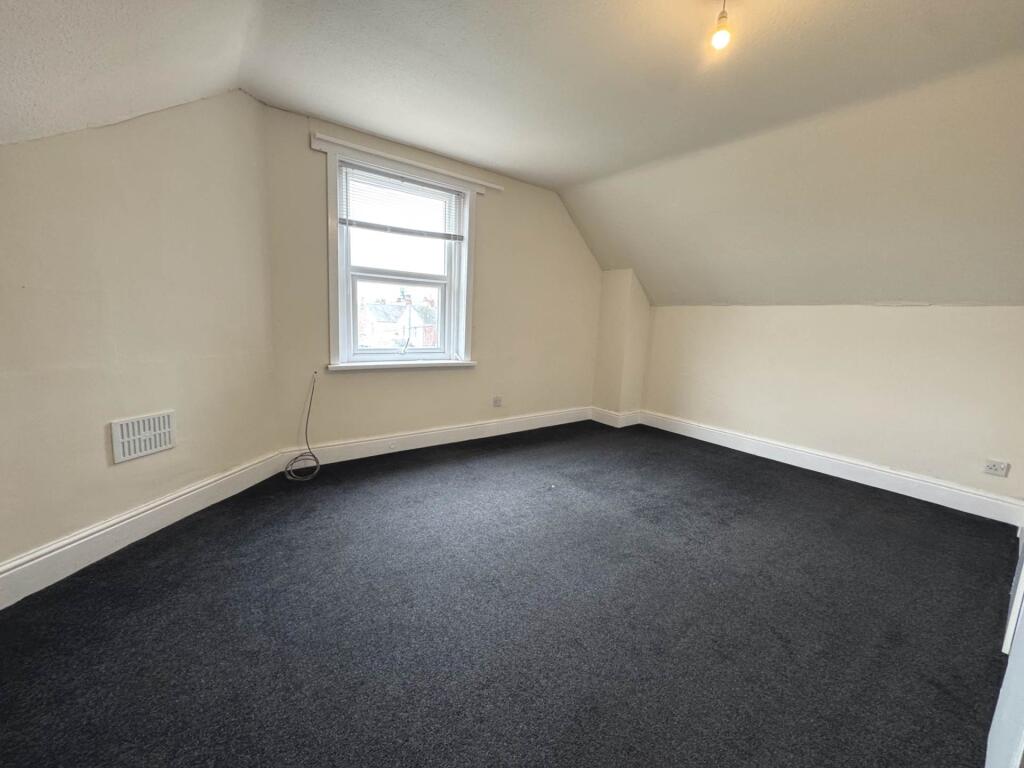 Lytham Road, Blackpool, FY4 1JH photo 4