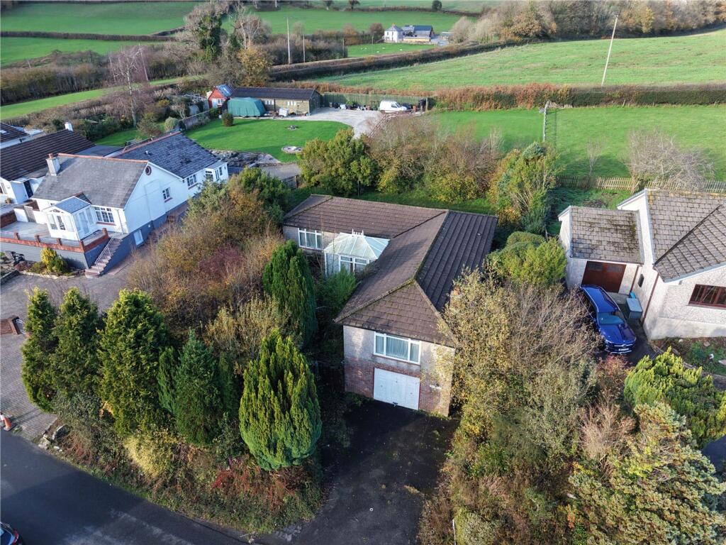 3-bed detached on St. Stephens, Launceston, PL15, £325,000