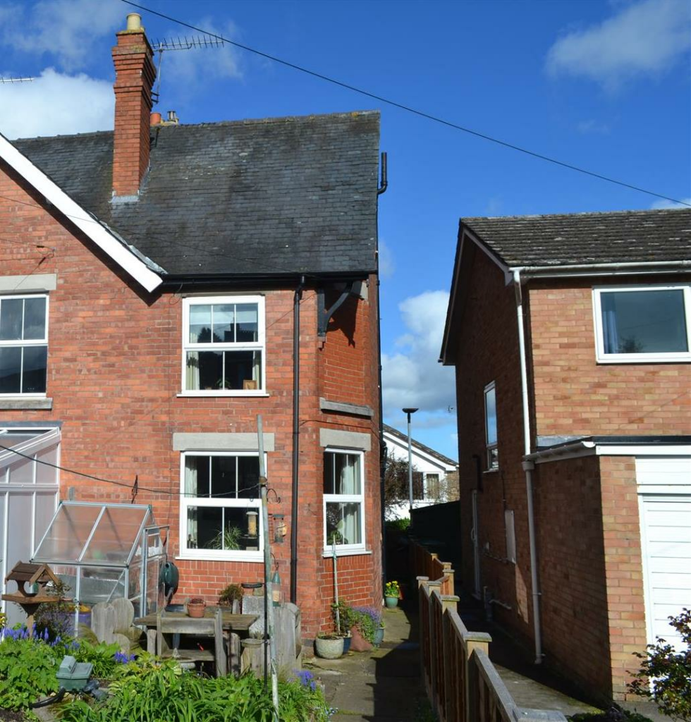 3-bed terraced on Perseverance Road, Leominster, £265,000