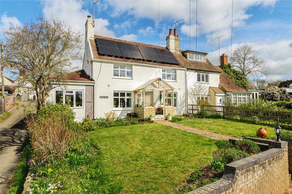 Main image of property: High Street, Dadford, Buckingham, Buckinghamshire, MK18