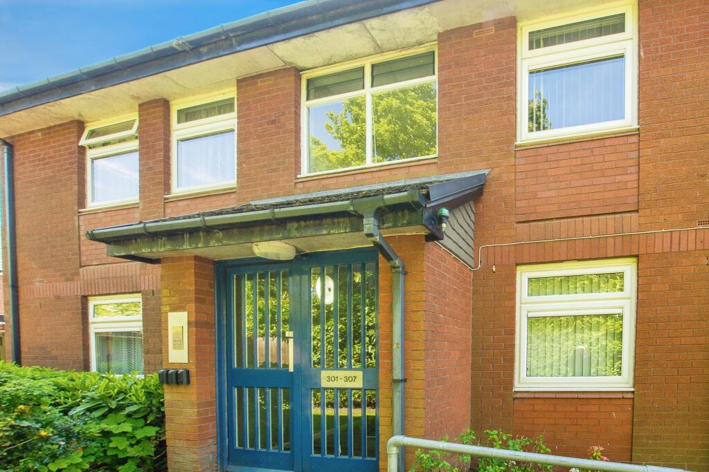 Guardian Court (Northfield), Northfield