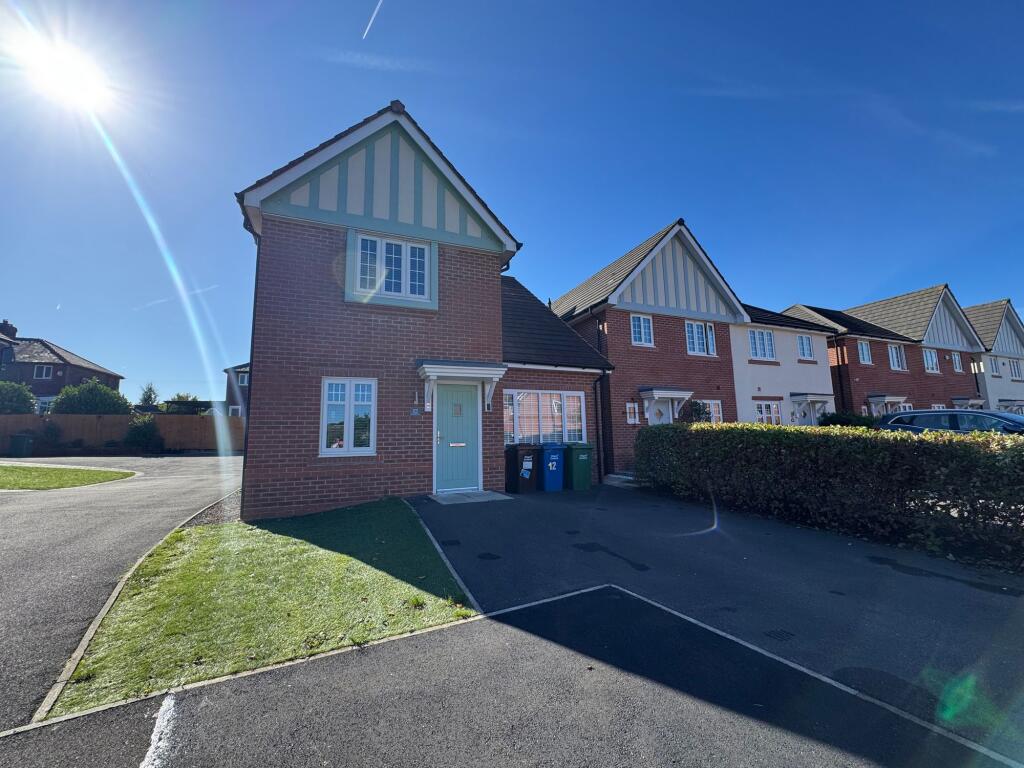 Main image of property: Church Vale, Worsley, M28