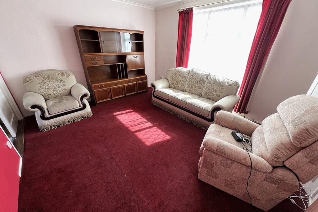 Newbolt Road, Paulsgrove, Portsmouth, Hampshire, PO6 4JQ - View 5