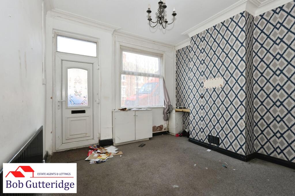 House in Stoke-on-Trent - View 2