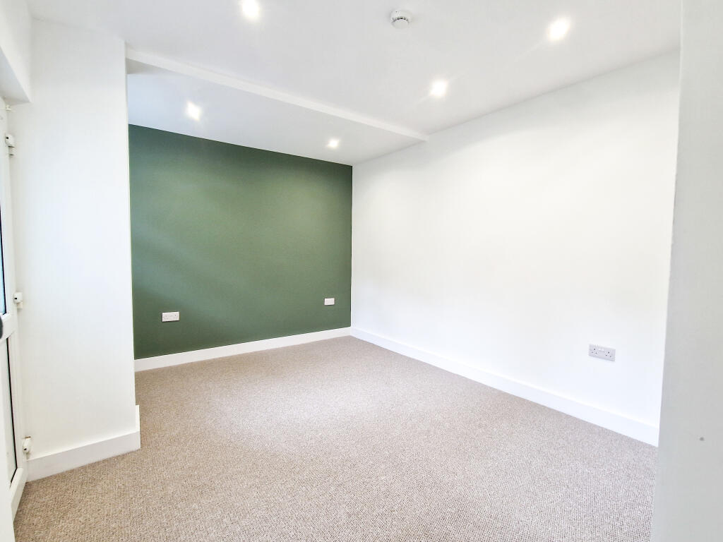 Additional image 7 of Warwick Road Olton B92 7JJ