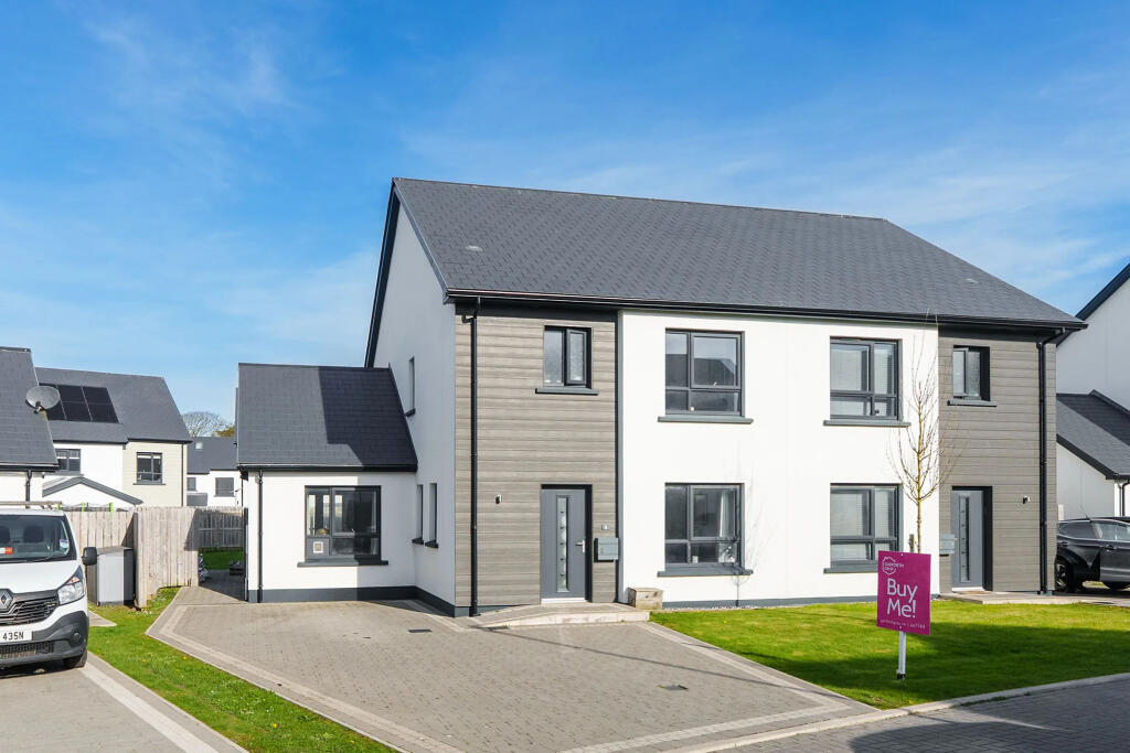 Main image of property: 8, Victoria Way, Castletown