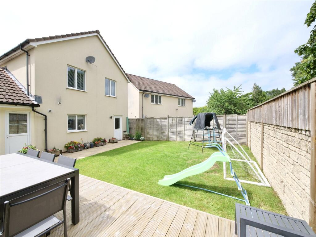 Spacious four-bedroom property, Bishop Sutton photo 2