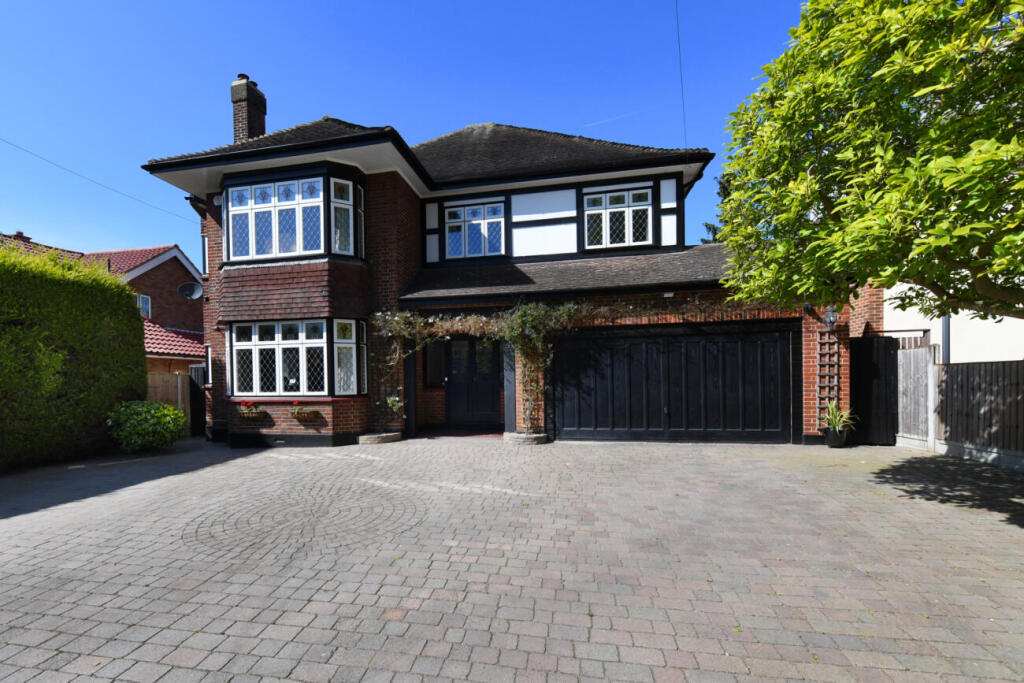 Main image of property: Parkland Avenue, Upminster, Essex