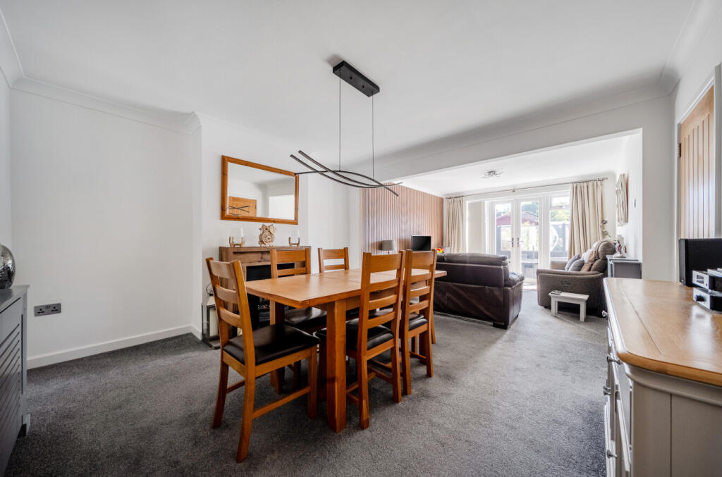House in Portsmouth - View 4