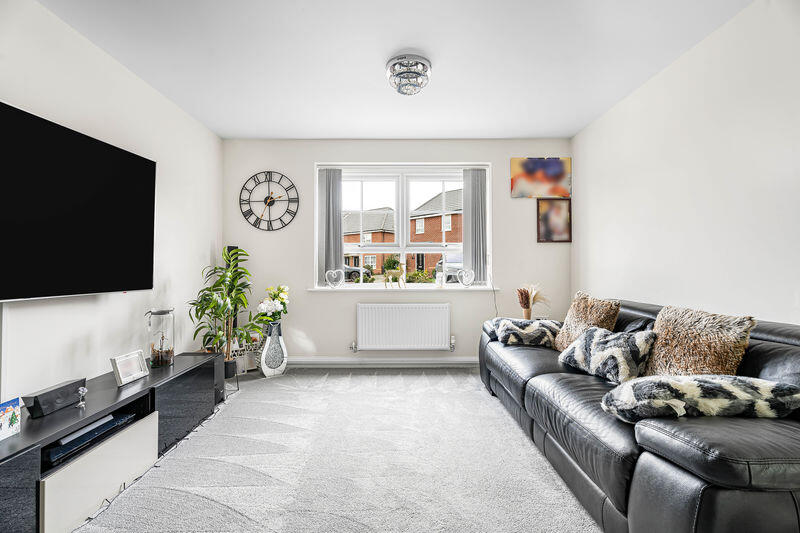 House in Milton Keynes, Bletchley and Fenny Stratford - View 5