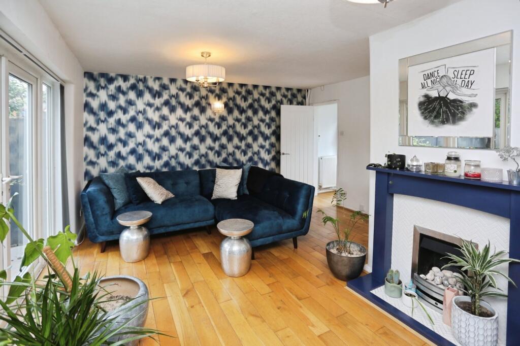 House in Stockport, Heaton Chapel - View 4