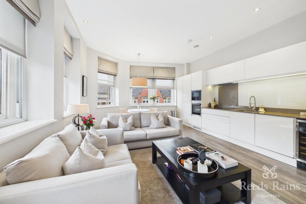 Apartment in Manchester - More