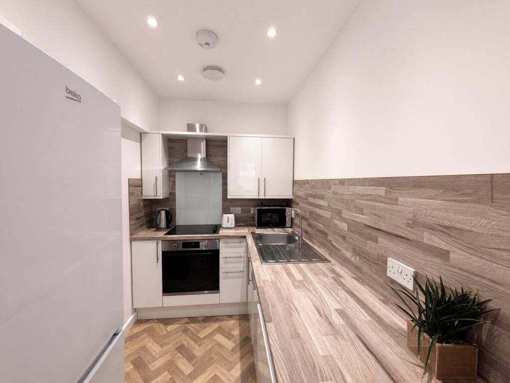 Apartment in Glasgow - View 4