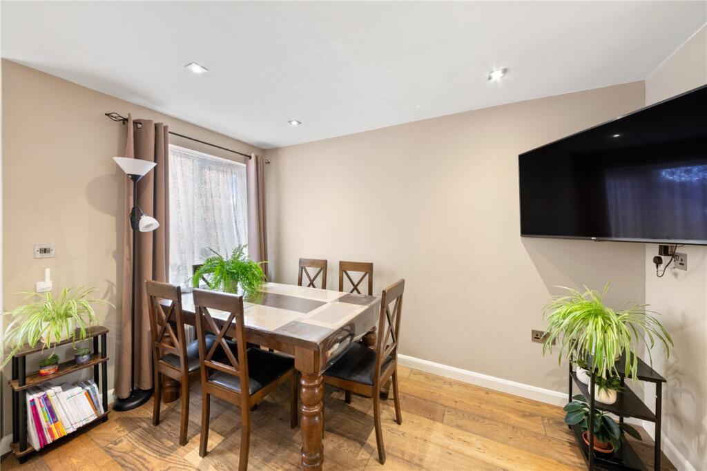 House in Southall - View 3