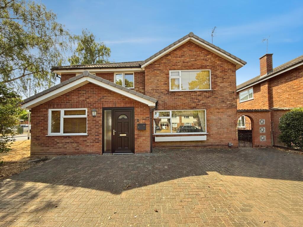 Main image of property: Dore Avenue, North Hykeham, Lincoln, Lincolnshire, LN6