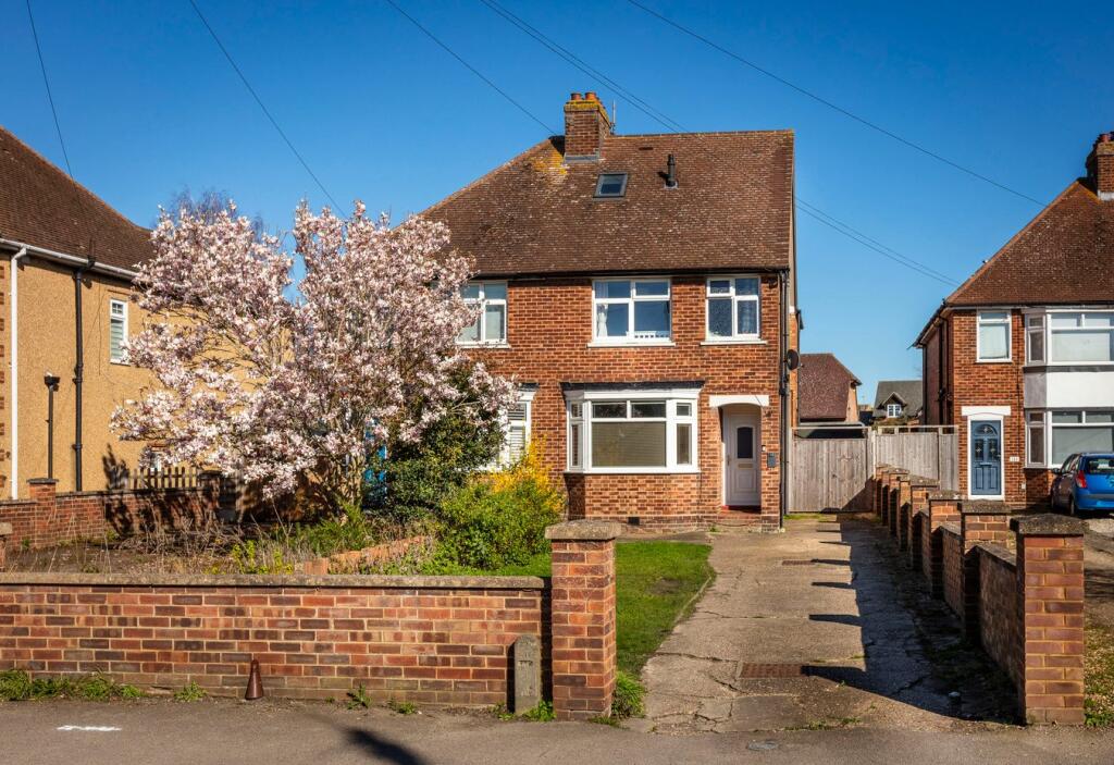 Main image of property: High Street, Arlesey, SG15
