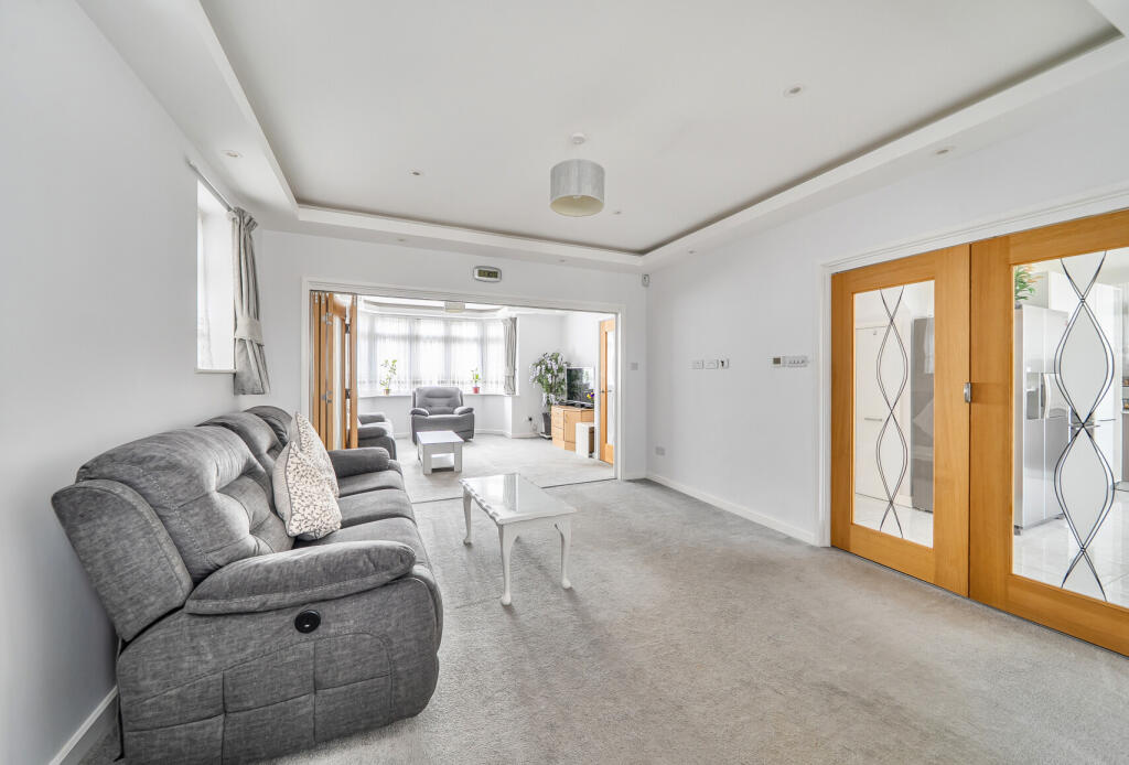 Main image of property: Hay Lane, London, NW9