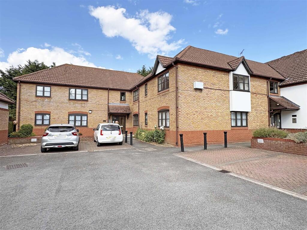 Main image of property: Baddow Road, Great Baddow, Chelmsford