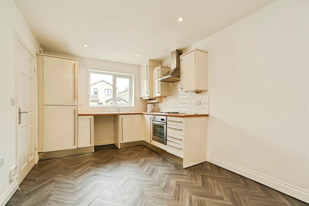 Lauren Drive, Keighley – pohled 2