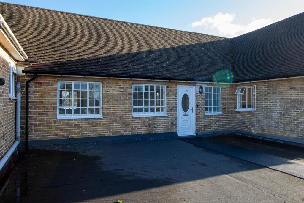 Main image of property: High Street, Lindfield