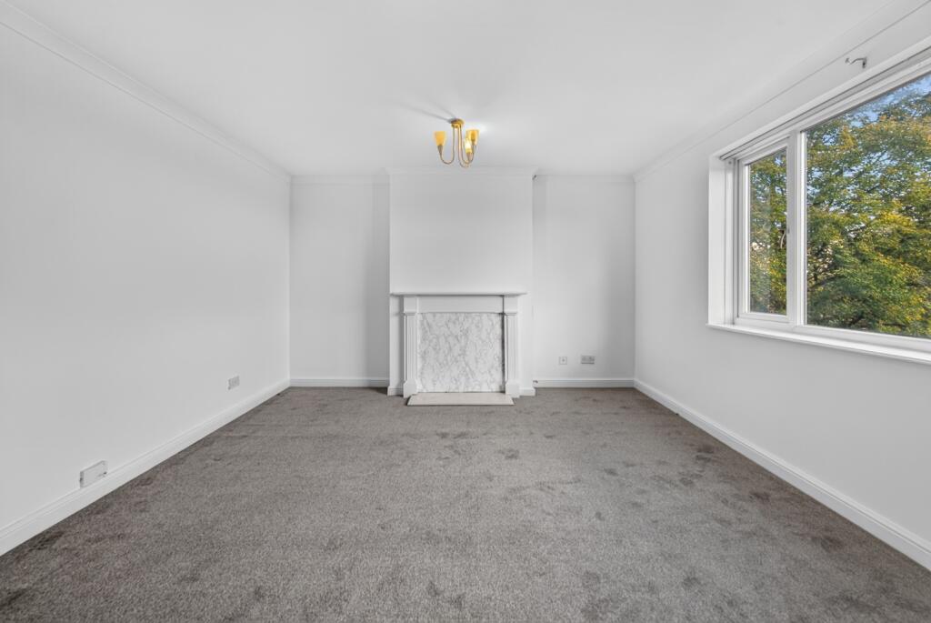 Michaelston Court, Pyle Road, Cardiff, South Glamorgan, CF5 photo 4