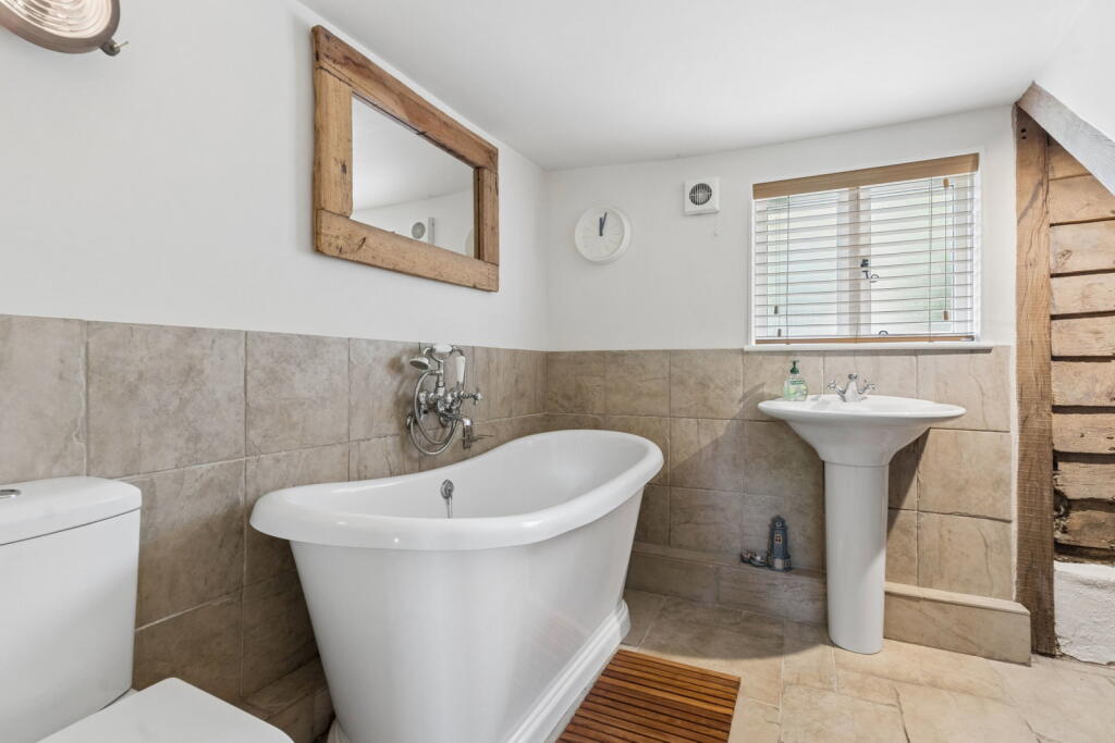 House in Stevenage - View 5