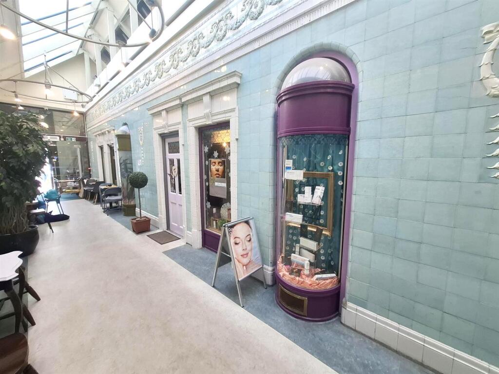 Main image of property: Unit 8, Cavendish Arcade, Buxton