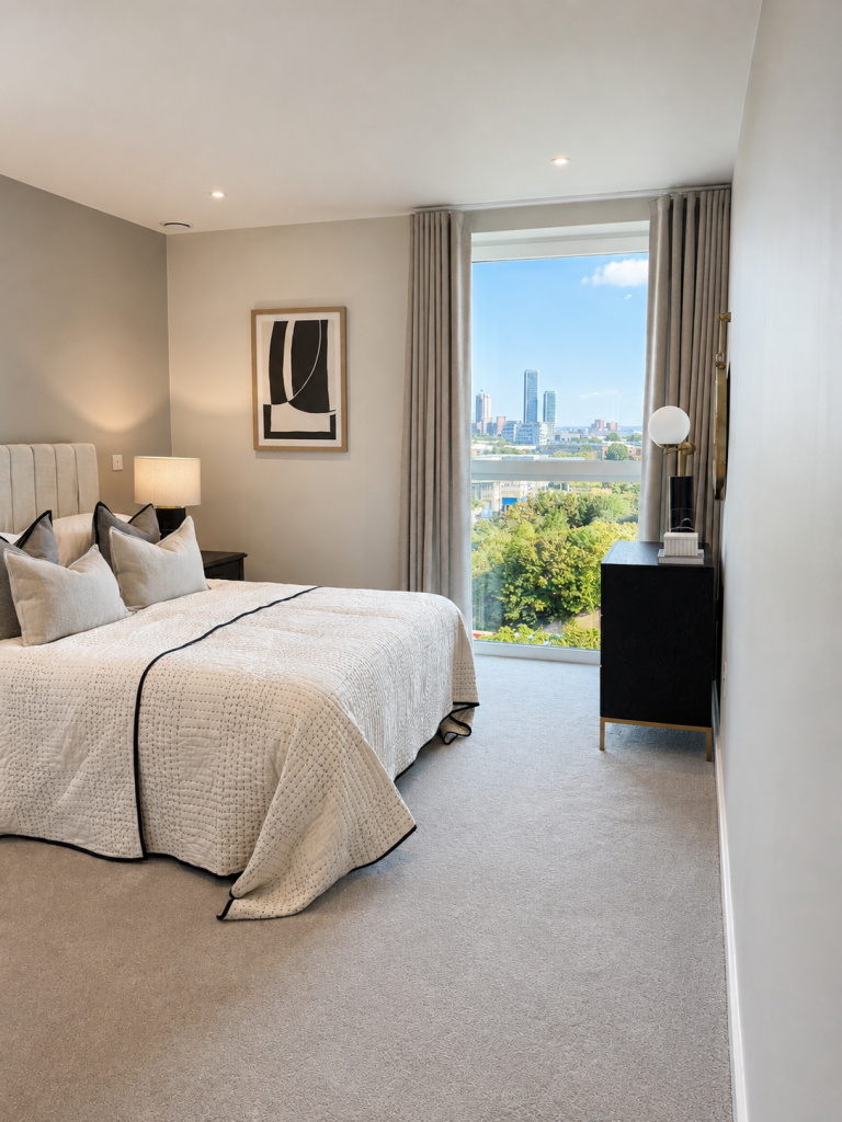 Apartment in Harrow - More