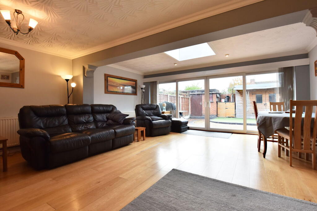 House in Dudley, West Midlands - View 3