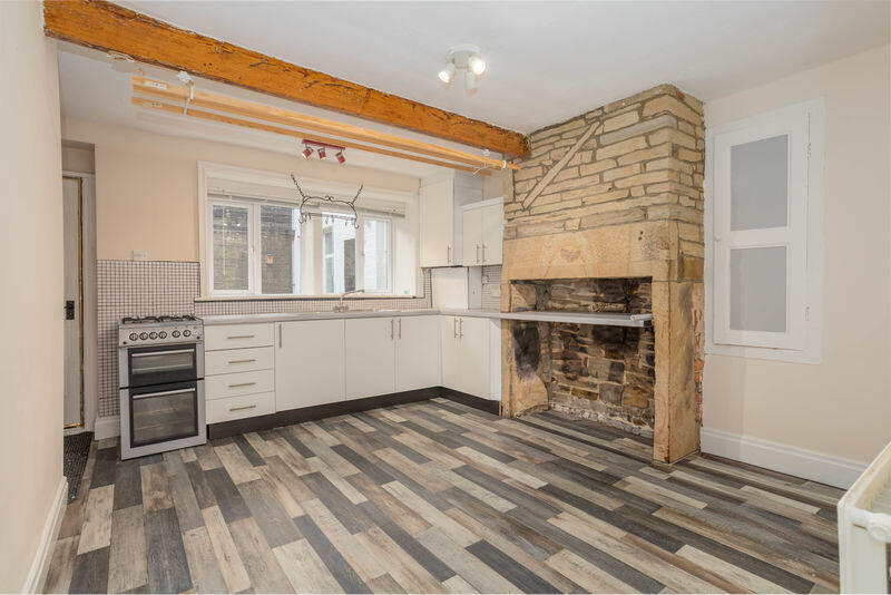 72 Rochdale Road, Ripponden HX6 4LA photo 3