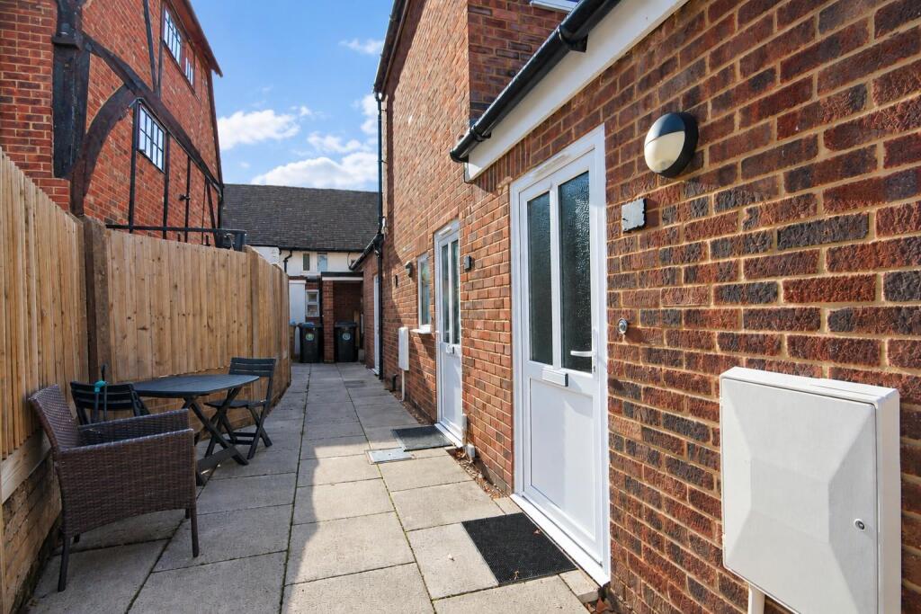 Main image of property: EAST STREET, GREAT BOOKHAM, KT23
