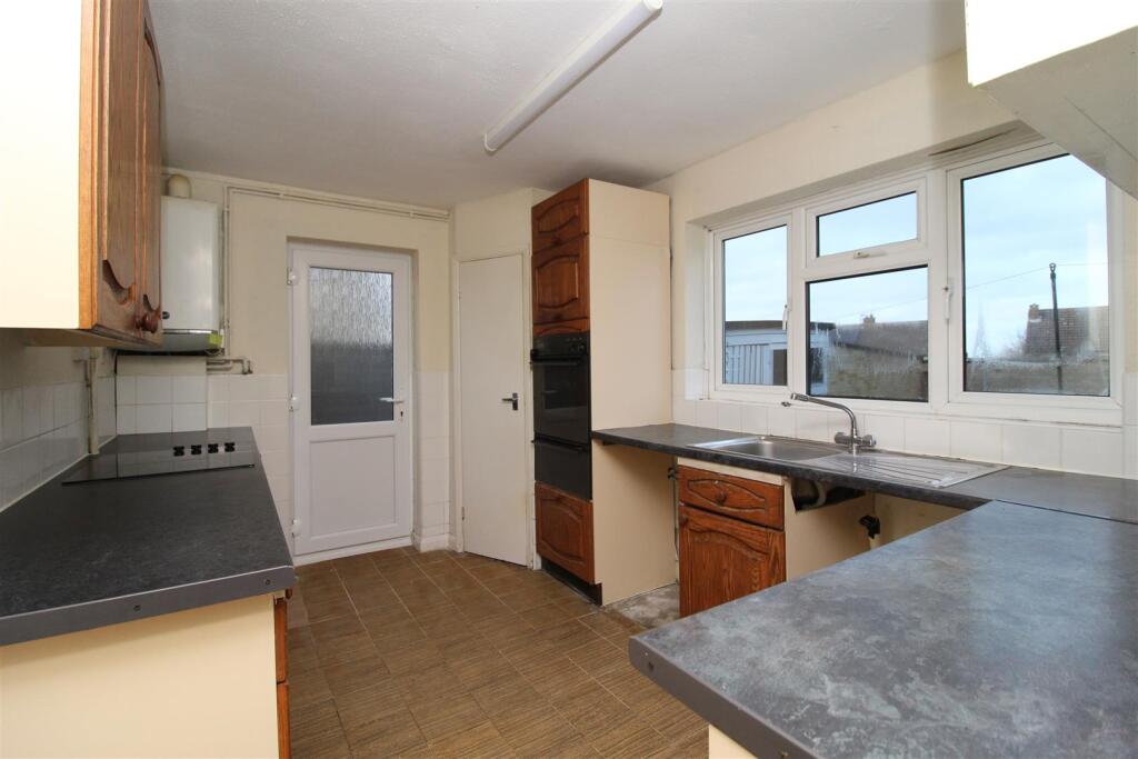 The Downings, Herne Bay - Więcej