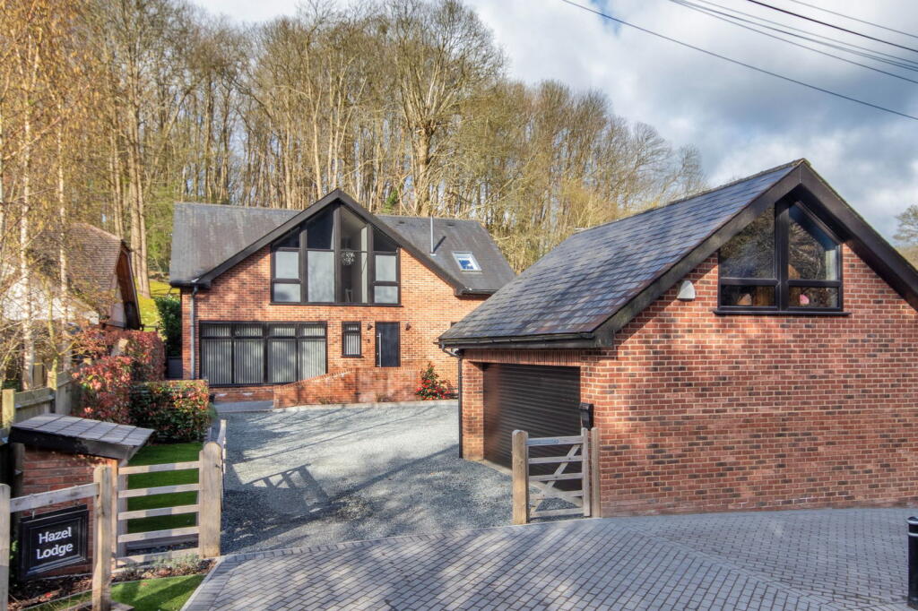 Main image of property: Rhododendron Avenue, Meopham, Gravesend, Kent, DA13 0TU