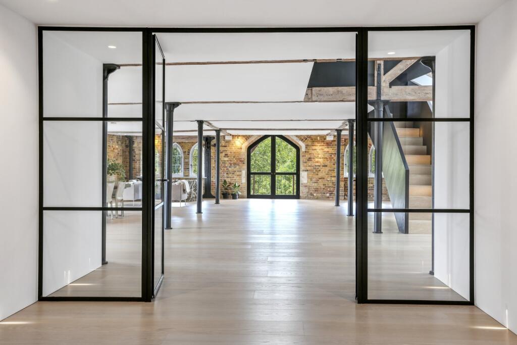 Main image of property: Olivers Wharf, 64 Wapping High Street, London, E1W