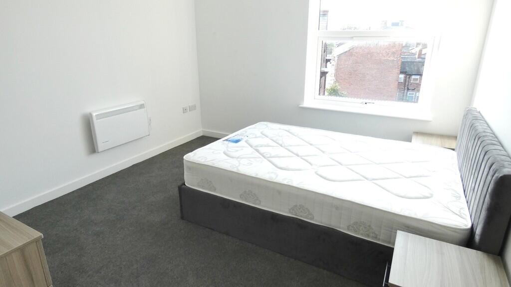 Apartment in Preston - View 4