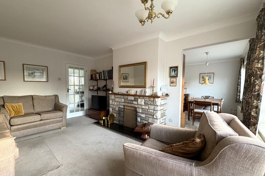Hall Road, Panfield, Essex photo 2